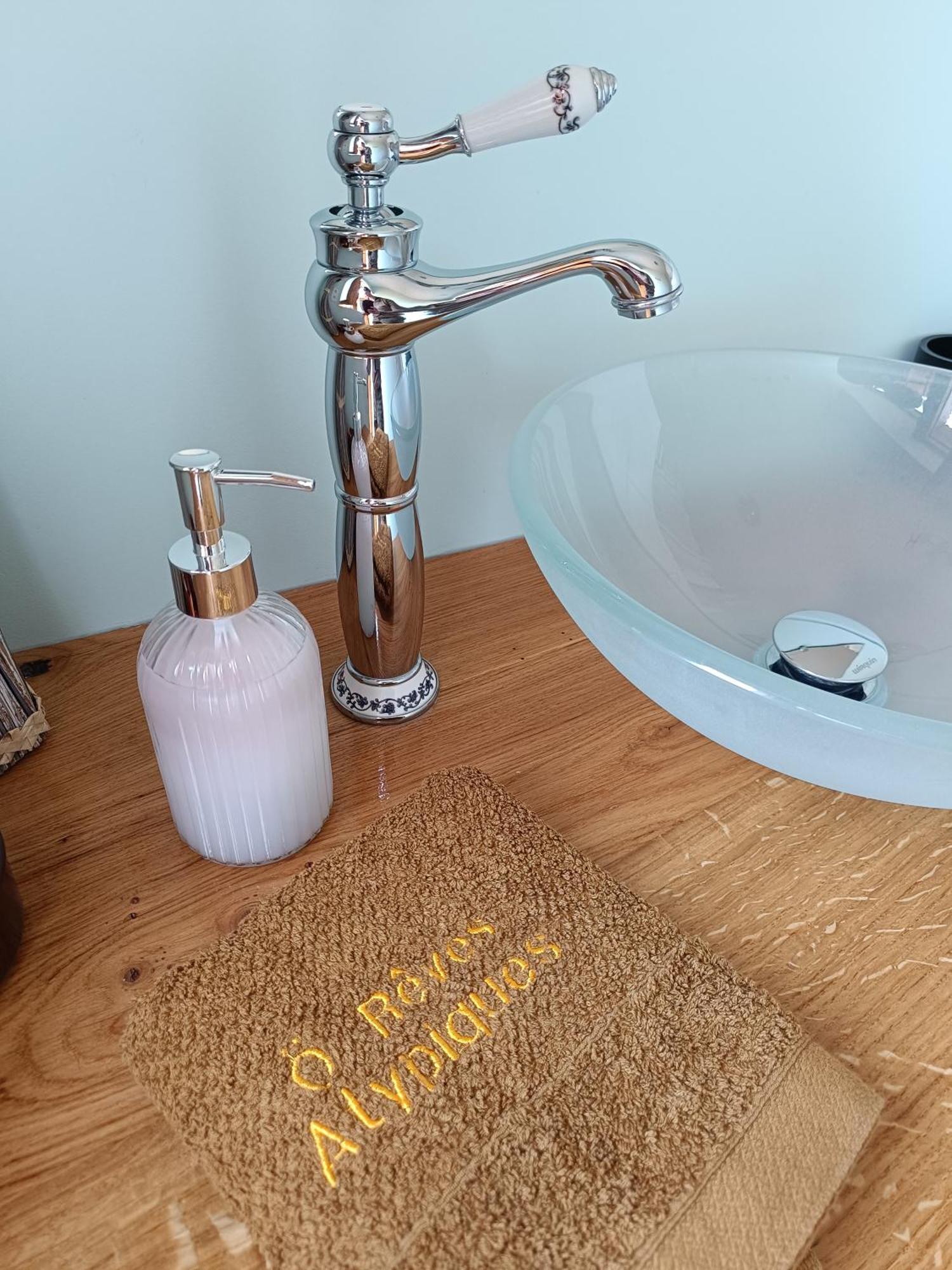 Roulotte O Reves Atypiques Hotel Bouce  Buitenkant foto